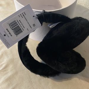 UGG Sheepskin Embroidery Earmuffs